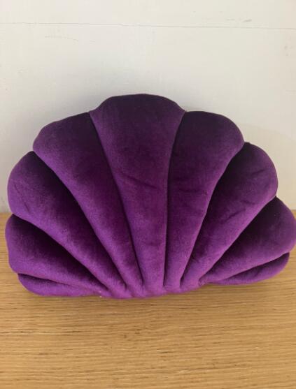 Velvet Shell Pillow