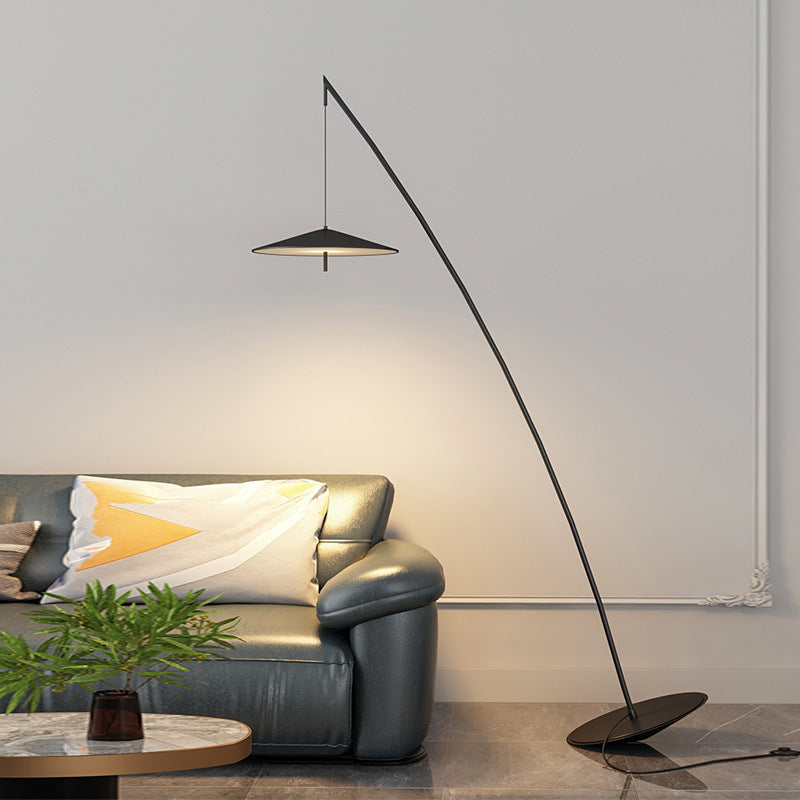 Leaning Floor Lamp